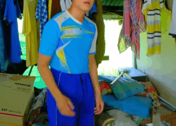 [หนังเต็มเรื่อง] 693H1016 Q ผัวแอบซ่อนเงินเมียไว้ที่กางเกง