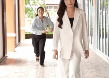 [ตอนที่ 2] 194T1020 AB180 ความจนไม่เจ็บเท่าถูกดูถูก