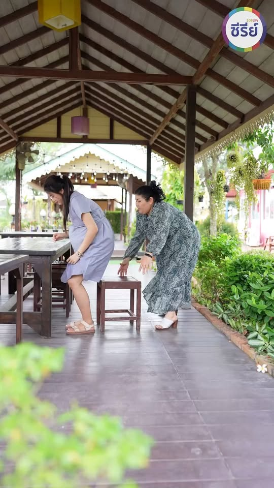 [ตอนที่ 2] 367T1020 AC036 แม่สามีดึงเก้ าอี้ทั้งที่สะ ใภ้กำลังมีน้อง