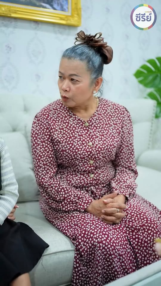 [ตอนที่ 2] 451T1020 AC120 เธอสงสัยว่าแม่เลี้ยงมีชู้ เลยใช้กระจกส่องดู อู้วหูววววมีแต่ชายไม่ซ้ำหน้า