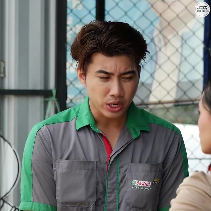 [หนังเต็มเรื่อง] 327H1006 B ทำตัวหรู ที่แท้ก็เด็กอู่ซ่อมรถ