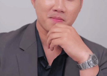 [หนังเต็มเรื่อง] 343H1006 B น้องสาวประธานปลอมตัวมาเป็นพนักงานบริษัท