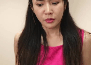 [หนังเต็มเรื่อง] 348H1006 B นึกว่าเป็นเด็กเสริฟอยู่ตั้งนาน ที่แท้คือประธานบริษัท