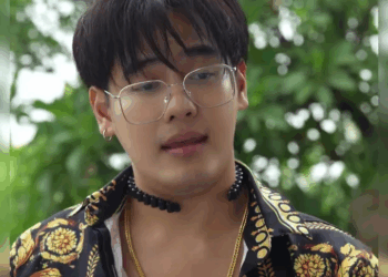 [หนังเต็มเรื่อง] 629H1006 G จ้างพ่อค้าหมูไปเป็นผู้ปกครอง