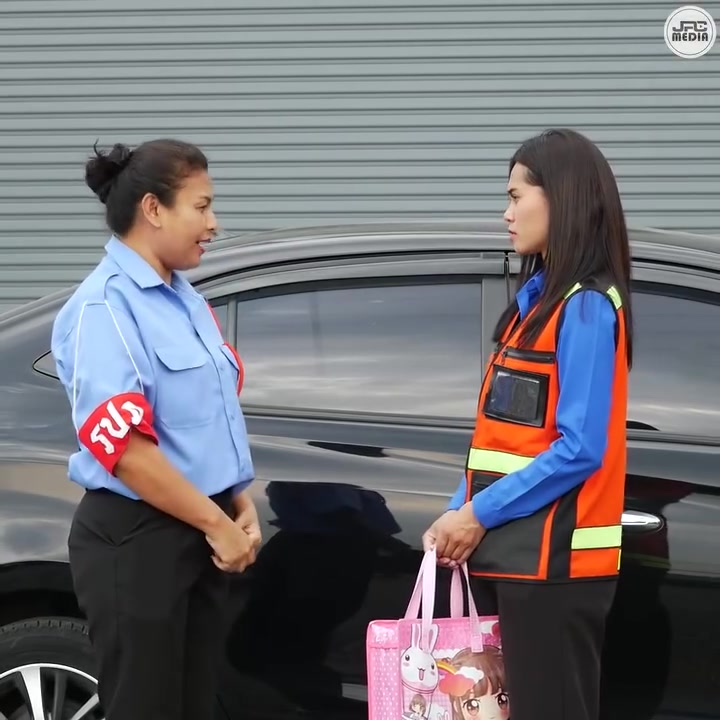 [หนังเต็มเรื่อง] 089H1006 B เมียจนๆของประธาน รปภ ไม่ให้เข้าบริษัท