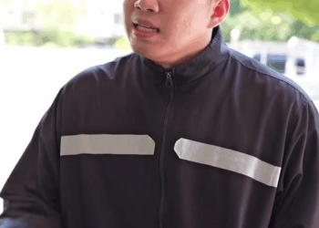 [หนังเต็มเรื่อง] 368H1006 B ประธานบริษัท ปลอมตัวเป็นลูกค้าลองใจเด็กช่าง