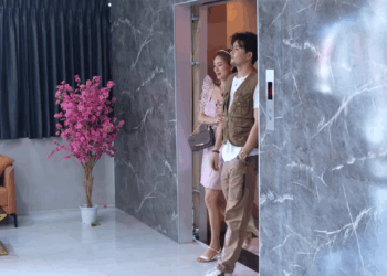 [หนังเต็มเรื่อง] 594H1006 G แฟนเก่าพาแฟนใหม่มาข่ม แต่ก็กลายเป็นล้มไม่เป็นท่า