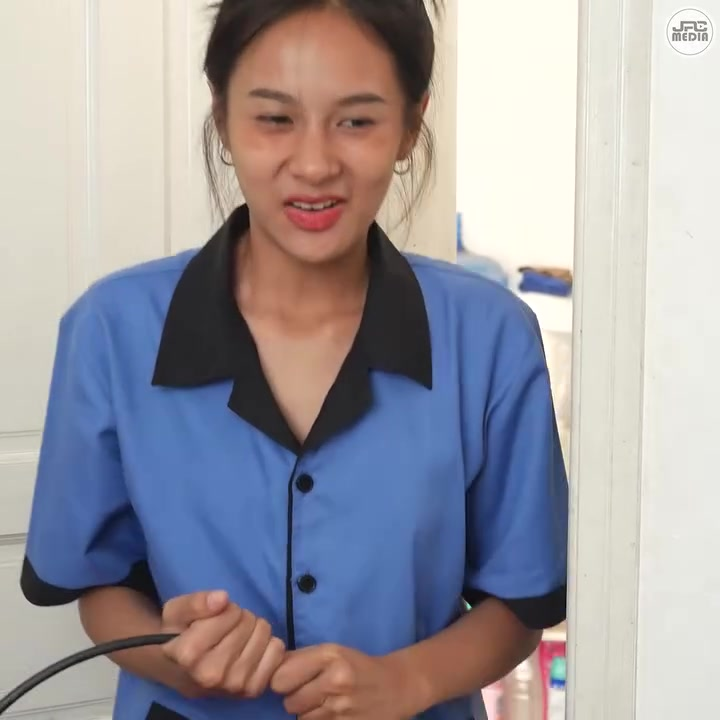 [หนังเต็มเรื่อง] 400H1006 B ปลอมตัวเป็นขอทาน ตามจีบคนรักเก่า