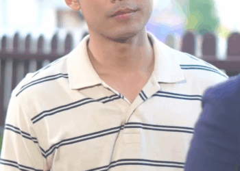 [หนังเต็มเรื่อง] 580H1006 H น้ำตาลูกผู้ชาย หนังใหม่ หนังสั้น ต้องมนต์ฟิล์ม ละครสั้นสะท้อนสังคม