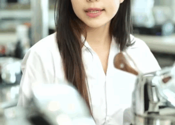 [หนังเต็มเรื่อง] 427H1006 B ผู้จัดการขี้อิจฉา อยากได้หน้าจนโดนไล่ออ