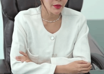 [หนังเต็มเรื่อง] 431H1006 B พนักงานเก่าแก่ รังแก เด็กใหม่ สุดท้ายโดนไล่ออก