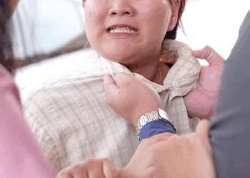 [หนังเต็มเรื่อง] 447H1006 B พนักงานที่ถูกตบหน้า คือลูกสาวประธานบริษัท