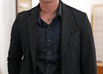 [หนังเต็มเรื่อง] 453H1006 B พนักงานร้านเสื้อผ้าที่คุณกดขี่ คือน้องรักท่านประธาน