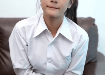 [หนังเต็มเรื่อง] 454H1006 B พนักงานสองคนนี้ ใครคือลูกเศรษฐีกันแน่