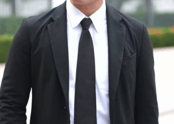 [หนังเต็มเรื่อง] 456H1006 B พวงกุญแจอันเดียว เปลี่ยนชีวิตพนักงานจนๆ