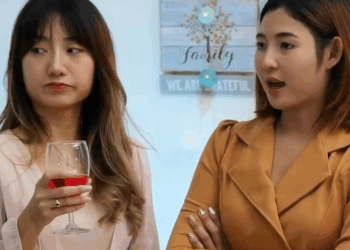 [หนังเต็มเรื่อง] 148H1006 B แต่งตัวไฮโซ แต่พกปิ่นโตมาในออฟฟิศ