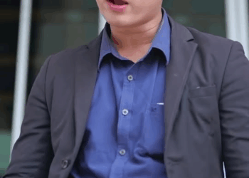 [หนังเต็มเรื่อง] 466H1006 B มหาเศรษฐีขอปลอมเป็นคนขายลอตเตอรี่ 1 วัน