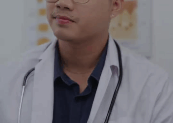 [หนังเต็มเรื่อง] 469H1006 B มาสมัครเป็นหมอ แต่โดนไล่ไปเป็น รปภ 1 วัน