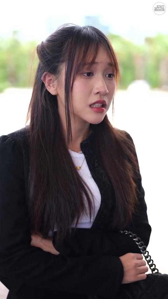 [หนังเต็มเรื่อง] 476H1006 B รปภต๊อกต๋อยที่คุณดูถูก คือเจ้าของโรงแรมตัวจริง