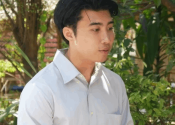 [หนังเต็มเรื่อง] 162H1006 B แฟนเก่าคุณ เป็นแค่เด็กเสิร์ฟเองหรอ