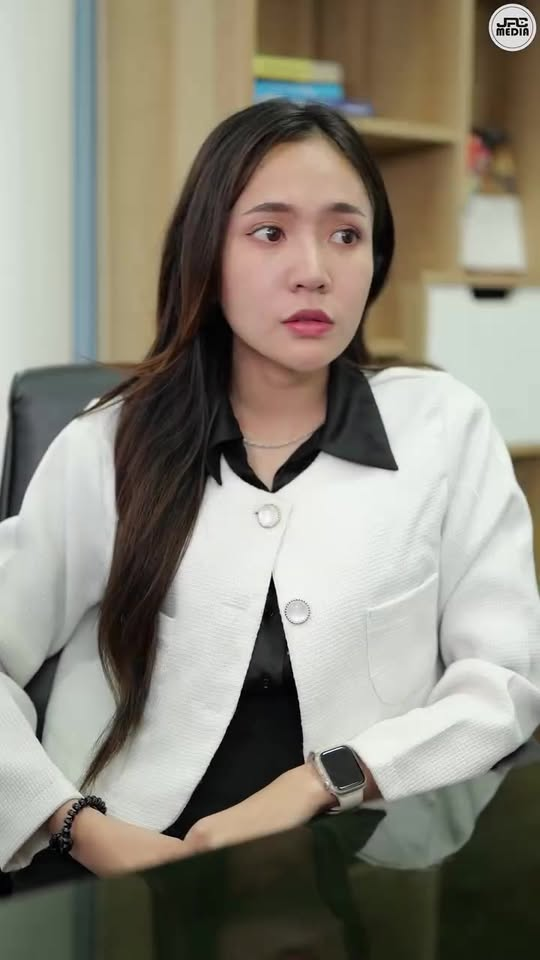 [หนังเต็มเรื่อง] 511H1006 B ลูกค้าธรรมดา ใครจะคิดว่า คือเจ้าของตัวจริง