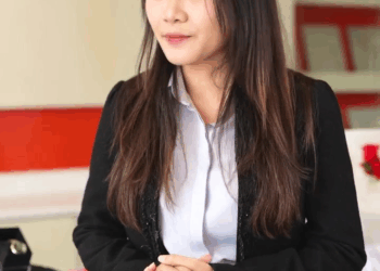 [หนังเต็มเรื่อง] 557H1006 B หลอกขายนาฬิกา จนโดนไล่ออก