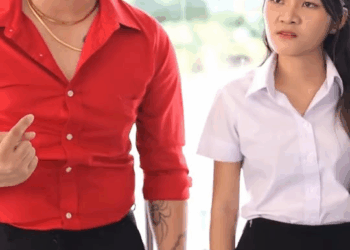 [หนังเต็มเรื่อง] 196H1006 B โดนไล่ออกจากงาน เพราะกินบะหมี่