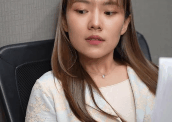 [หนังเต็มเรื่อง] 213H1016 Y ใครใหญ่กว่า ประธาน