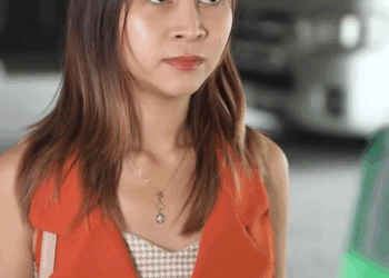 [หนังเต็มเรื่อง] 214H1016 Y ไหนบอกว่าโสดไง แล้วนี้คือพี่ชายหรือผัวกันแน่