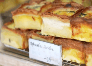 [หนังเต็มเรื่อง] 220H1016 Y มีปัญญาแค่ซื้อพายให้กิน เหมือนฉันเอาอนาคตมาทิ้งชัดๆ