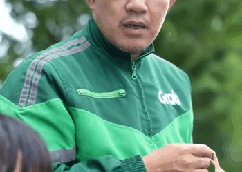 [หนังเต็มเรื่อง] 247H1016 Y ให้ลูกมาช่วยงาน หรือให้ลูกมาสร้างความเดือดร้อนให้พ่อ