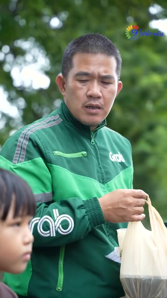 [หนังเต็มเรื่อง] 247H1016 Y ให้ลูกมาช่วยงาน หรือให้ลูกมาสร้างความเดือดร้อนให้พ่อ