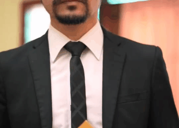 [หนังเต็มเรื่อง] 359H1016 Y แม่แก่ขนาดนี้แล้ว ยังคิดจะหาผัวใหม่อีกเหรอ