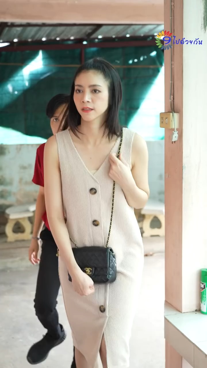 [หนังเต็มเรื่อง] 408H1016 Y อย่าปล่อยให้คนแปลกหน้าเข้ามาในบ้านเด็ดขาด