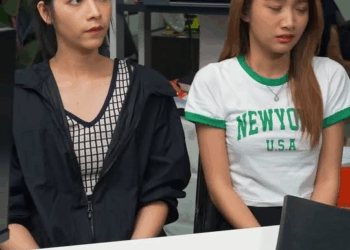 [หนังเต็มเรื่อง] 395H1016 Y ลูกค้าโดนทำร้าย เพราะไม่ยอมให้ดาวคนส่งอาหาร