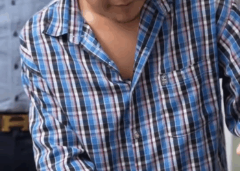 [หนังเต็มเรื่อง] 080H1016 Y พอดีเงินกูไม่พออ่ะ พวกมึงช่วยกูออกก่อนได้ไหมว่ะ