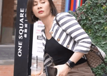 [หนังเต็มเรื่อง] 085H1016 Y ไปทำงานต่างประเทศกับพวกเราไหม เงินเดือนหลักแสนเลยนะ