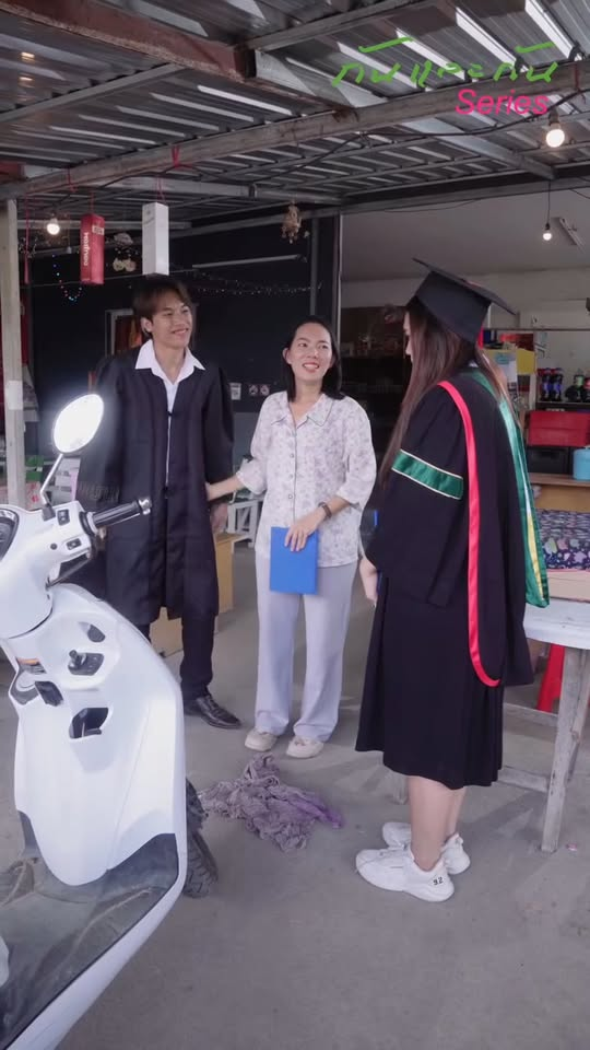 [ตอนต่อไป] 018T1110 A แม่ลำเอียงส่งแต่ลูกชายคนโปรดเรียนต่อ สุดท้ายเป็นไงล่ะ พึ่งมาอะไรได้บ้าง