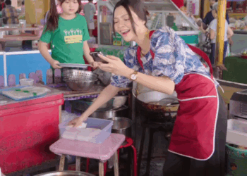 [ตอนต่อไป] 498T1110 A สองแม่ลูกเปิดโปงความชั่วของแม่ค้าคนนี้ มันเกิดไรขึ้นกันแน่