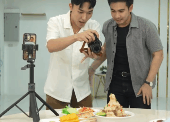 [ตอนต่อไป] 253T1110 A อย่าหาทำ ให้แฟนทำคอนเทนต์กินจุ