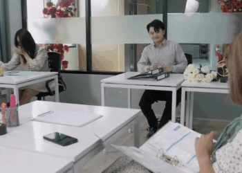 [ตอนต่อไป] 441T1110 A อีกใจนึงก็รัก อีกใจนึงก็ทำเพื่องาน งานนี้จะจบยังไง