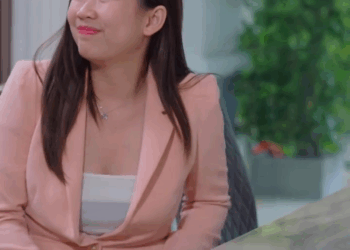 [ตอนต่อไป] 421T1110 A แม่ของฉันเป็นลูกจ้างเพื่อนสนิท แบบนี้เราต้องปกปิดตัวตนไหม