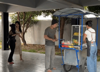 [ตอนต่อไป] 323T1110 A แฟนเก่าที่ไม่มีบ้านอยู่และยังเป็นขอทาน