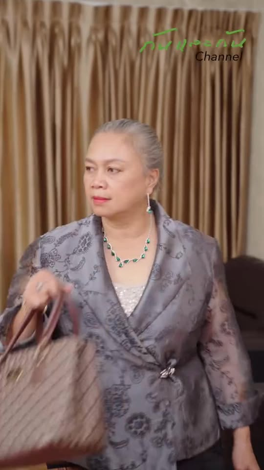 [ตอนต่อไป] 045T1110 A หัวเราะทีหลังย่อมดังกว่า ผัวทิ้งลูกทิ้งเมียไปอยู่กับผู้หญิงคนใหม่