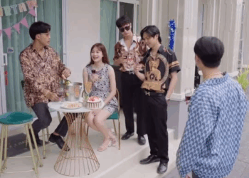 [ตอนต่อไป] 068T1110 A ลูกสาวไปอยู่ในเมืองได้เศรษฐีเป็นผัว ก็เลยรังเกียจครอบครัวตัวเองว่าจน