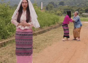 [ตอนต่อไป] 078T1110 A พี่สาวสลับตัวเจ้าสาวกับน้อง ส่วนน้องสาวไปใช้ชีวิตเศรษฐีในเมือง